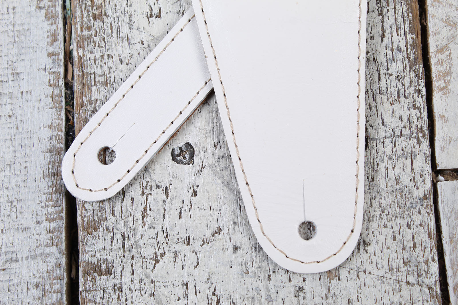 Henry Heller 3 Inch Suede Guitar Strap White with Black Music Notes