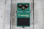 Boss TR-2 Tremolo Pedal Electric Guitar Effects Pedal Vintage Tremolo Effects