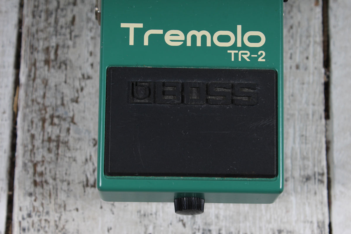 Boss TR-2 Tremolo Pedal Electric Guitar Effects Pedal Vintage Tremolo Effects
