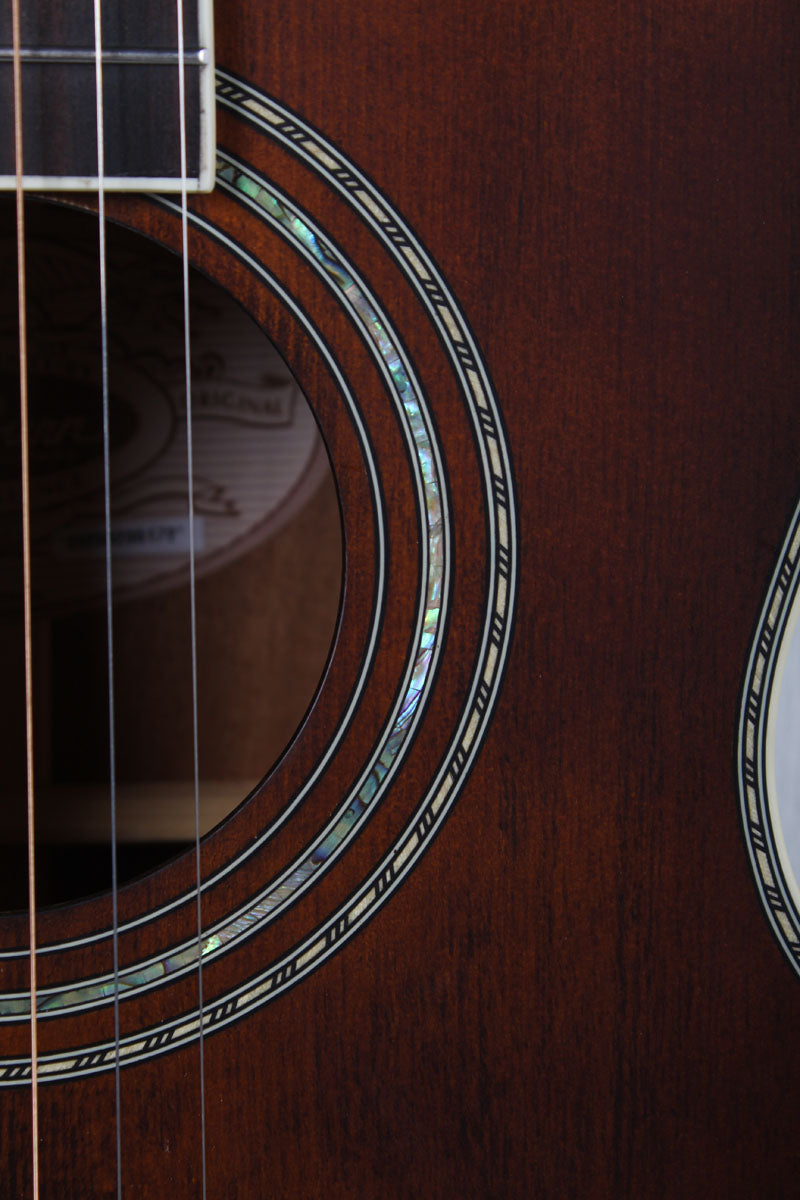 Washburn R310K Victorian Parlor Acoustic Guitar Natural Antique Matte w Gig Bag
