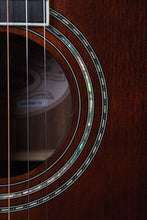 Load image into Gallery viewer, Washburn R310K Victorian Parlor Acoustic Guitar Natural Antique Matte w Gig Bag