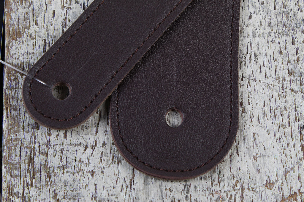 Thalia Gibson Dark Chocolate Leather Guitar Strap with AAA Koa Pearl