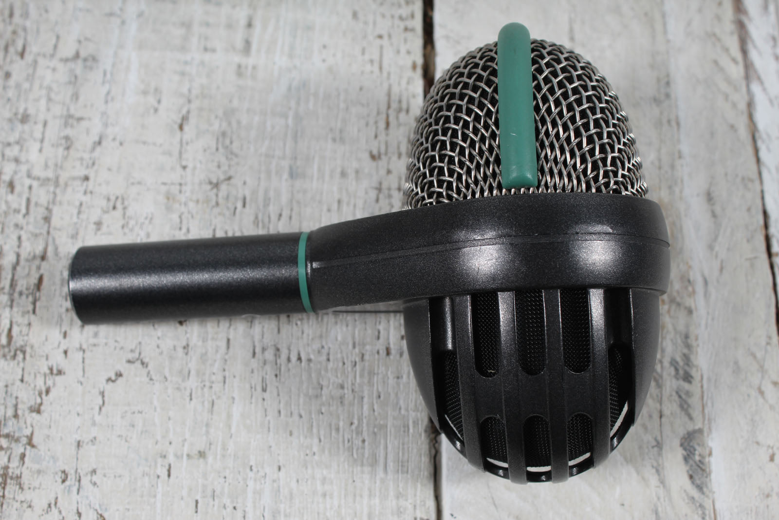 AKG D112 MKII Cardioid Dynamic Kick Drum Microphone Bass Drum Mic Main image