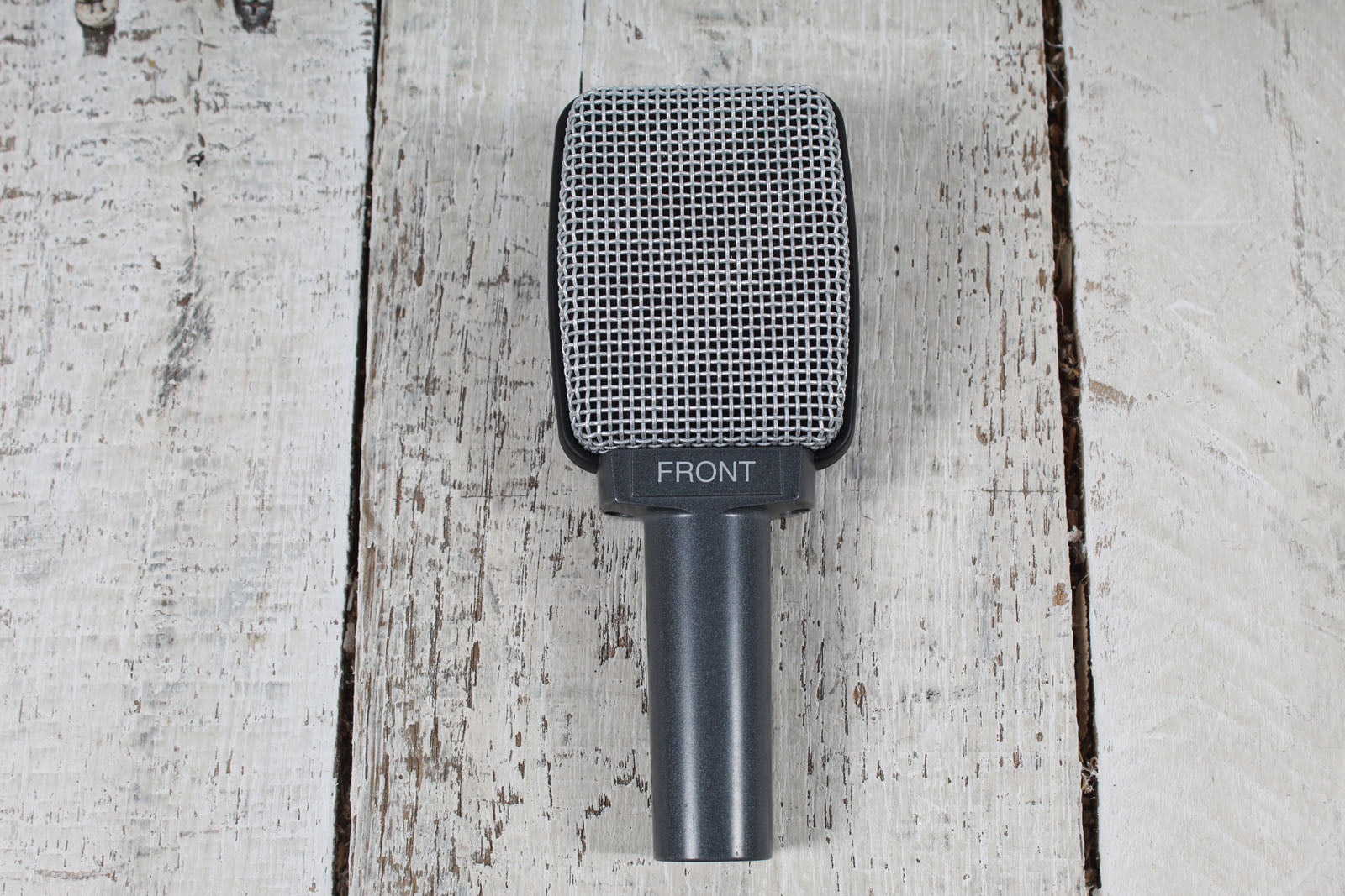 Sennheiser e 609 Silver Dynamic Microphone Dynamic Supercardioid Instrument Mic Main image