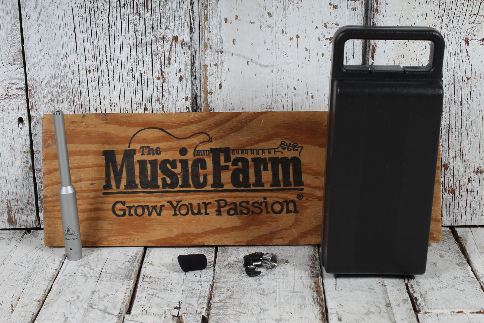 Behringer ECM8000 Ultra-Linear Measurement Condenser Microphone Secondary image