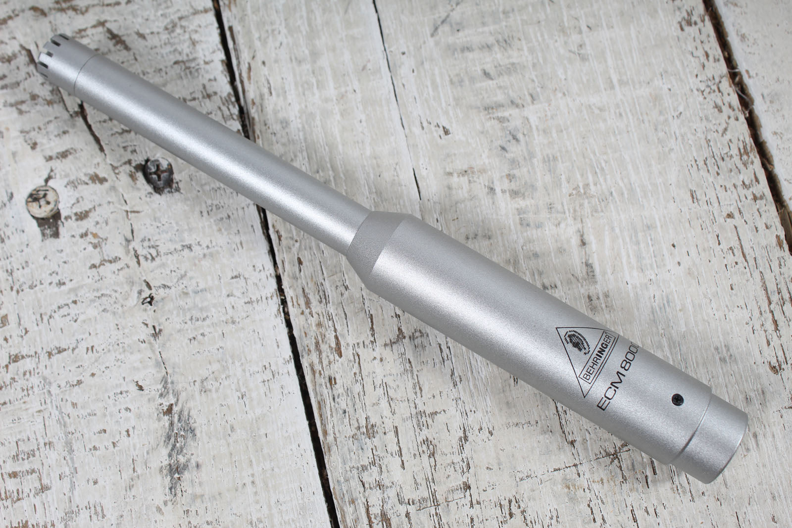 Behringer ECM8000 Ultra-Linear Measurement Condenser Microphone Main image