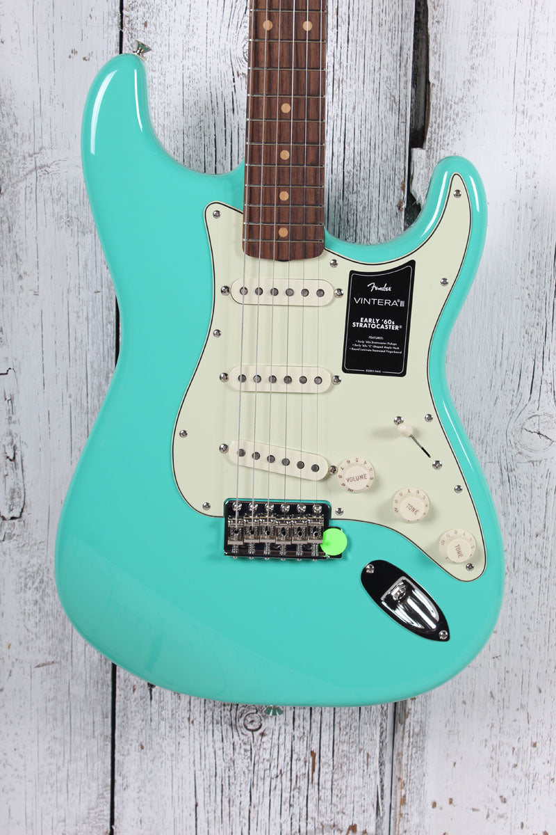 Fender Vintera III Early '60s Stratocaster Electric Guitar with Gig Bag Main image