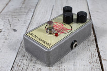 Load image into Gallery viewer, Electro Harmonix Soul Food Electric Guitar Overdrive Distortion Effects Pedal