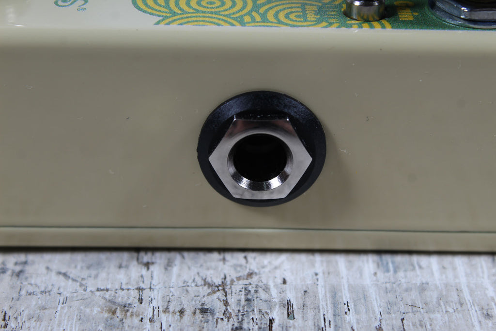 EarthQuaker Limited Edition Plumes Jr MOSFET Mod Small Signal Shredder Guitar Effects Pedal