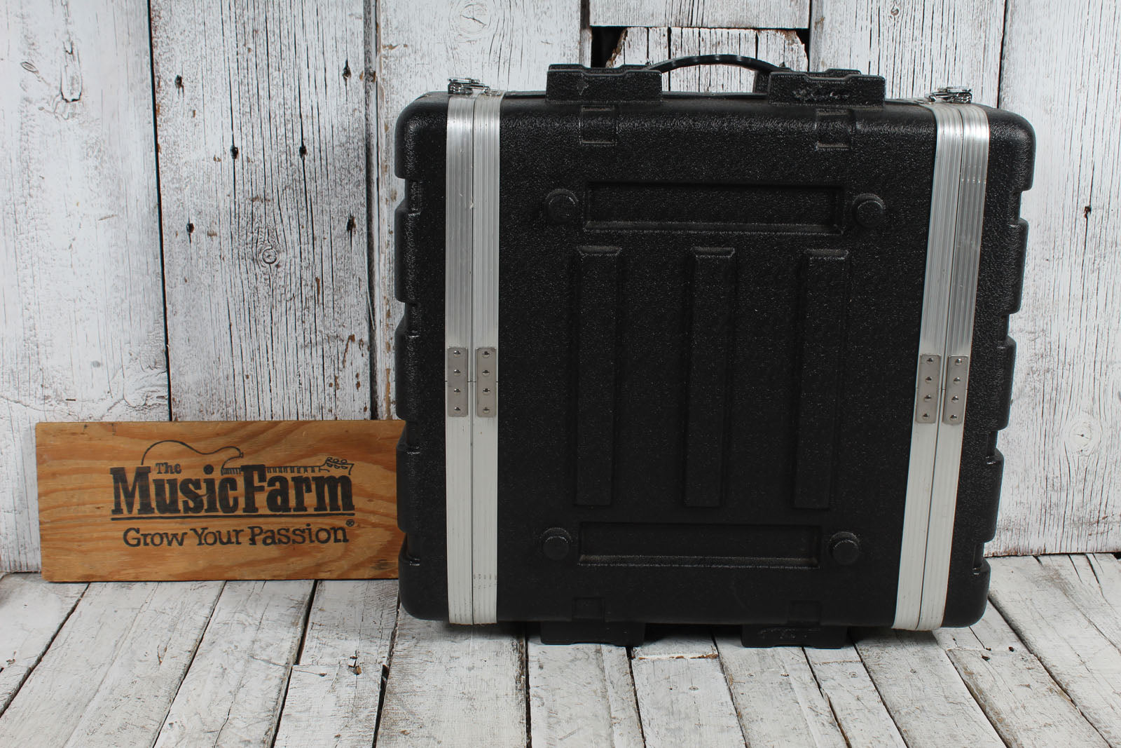 Pulse 3 Space Molded Rack Case Secondary image