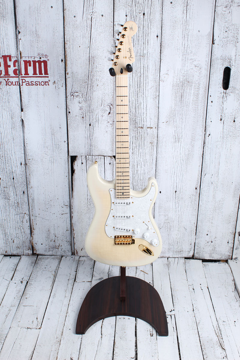 Fender Deluxe Wooden Hanging Guitar Stand Deluxe Wooden Hanging