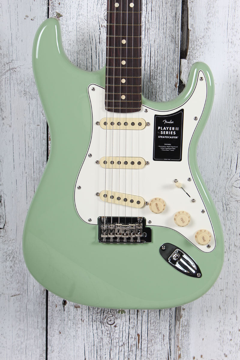Fender Player II Stratocaster Solid Body Electric Guitar Birch Green Finish Main image