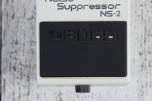 Load image into Gallery viewer, Boss NS-2 Noise Suppressor Pedal Electric Guitar Suppressor/Gate Effects Pedal