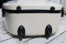Load image into Gallery viewer, Crossrock CRF2020CEFMW Fiberglass Cello Case w Wheels Fits 4/4 Full Size Cellos