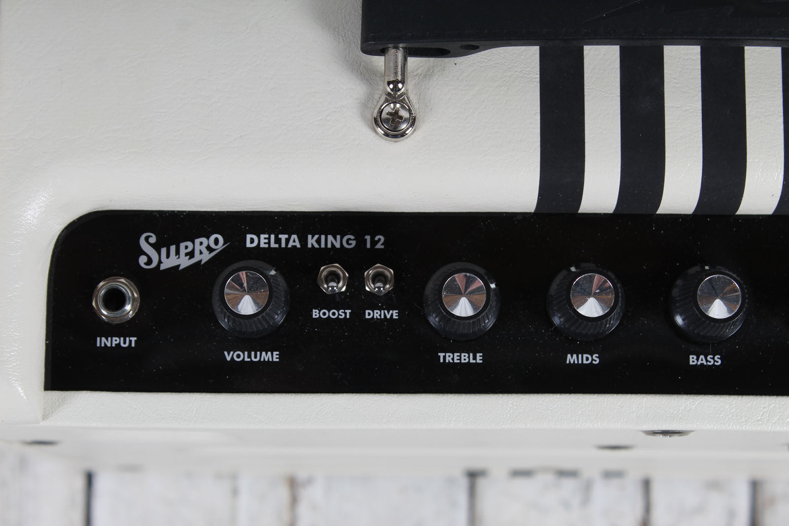 Supro Delta King 12 Electric Guitar Amplifier 15 Watt 1x12 Combo Amp with Cover