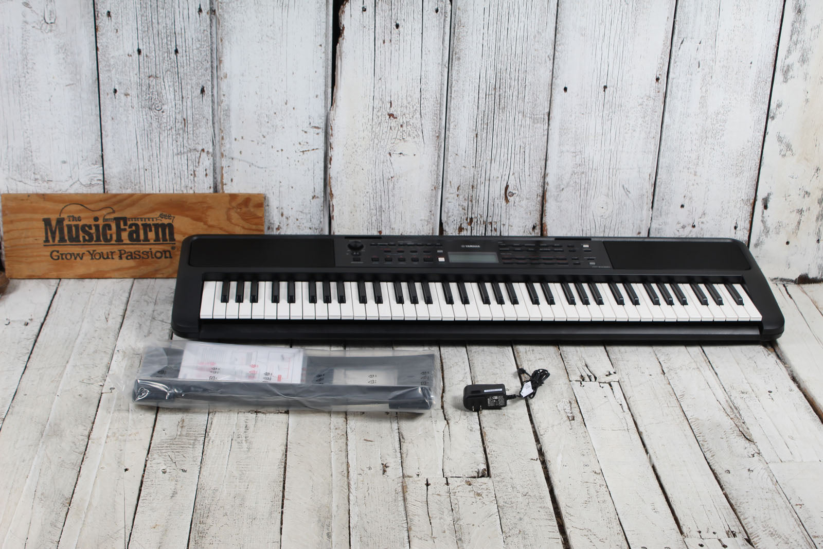 Yamaha PSR-EW320 Keyboard 76 Key Portable Keyboard with Power Supply
