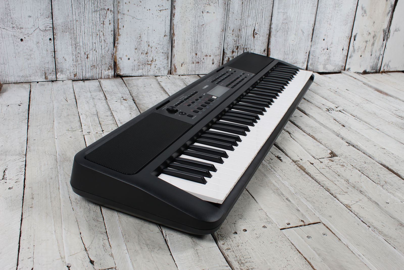 Yamaha PSR-EW320 Keyboard 76 Key Portable Keyboard with Power Supply