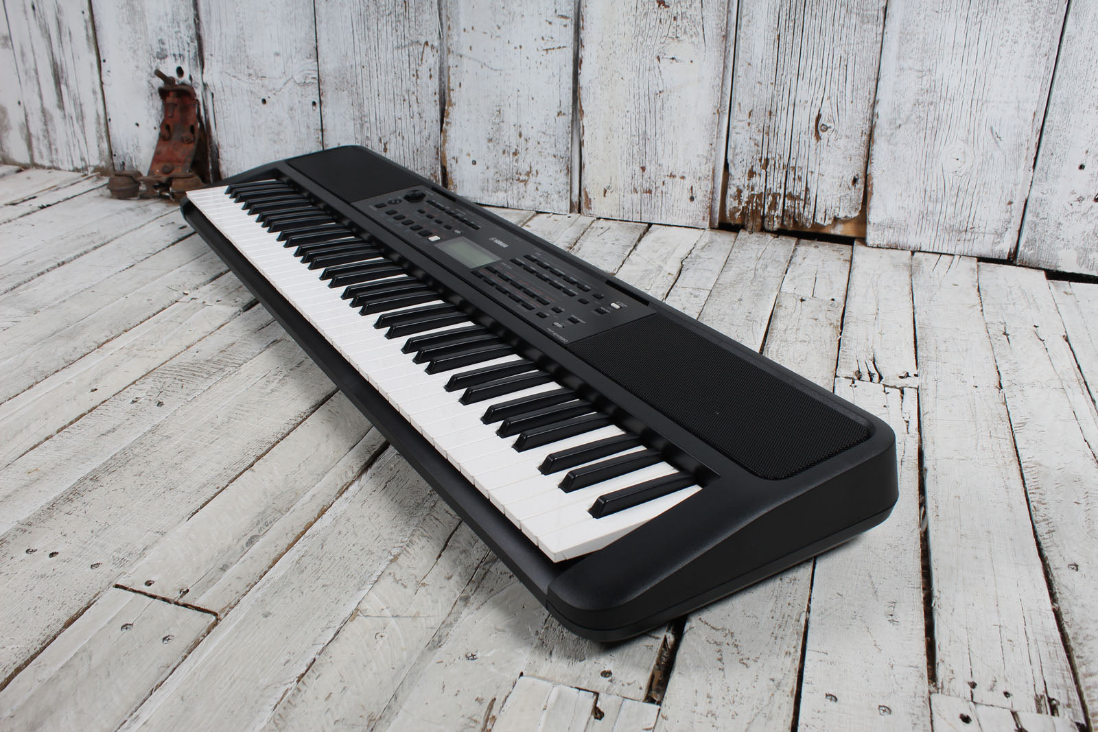 Yamaha PSR-EW320 Keyboard 76 Key Portable Keyboard with Power Supply