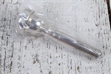 Load image into Gallery viewer, Prelude TR711 Student Trumpet Bb Lacquered Trumpet with Case