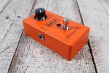 Load image into Gallery viewer, MXR M101 Phase 90 Electric Guitar Bass and Keyboard Effects Phaser Pedal