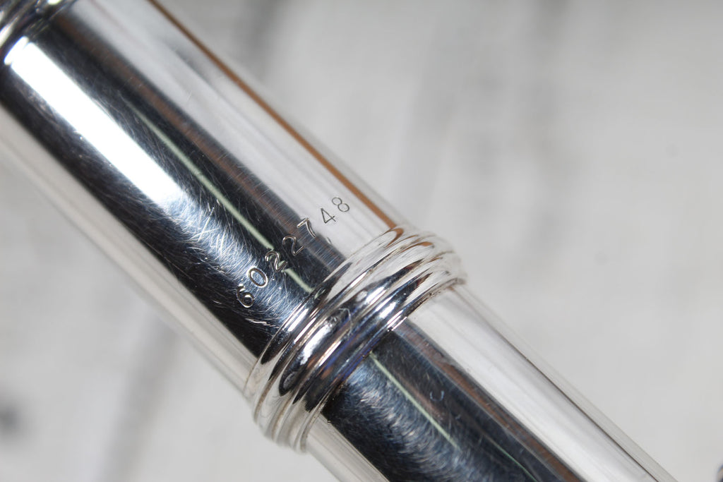 Armstrong Student Model 104 Closed Hole Silver Plated Flute with Hardshell Case