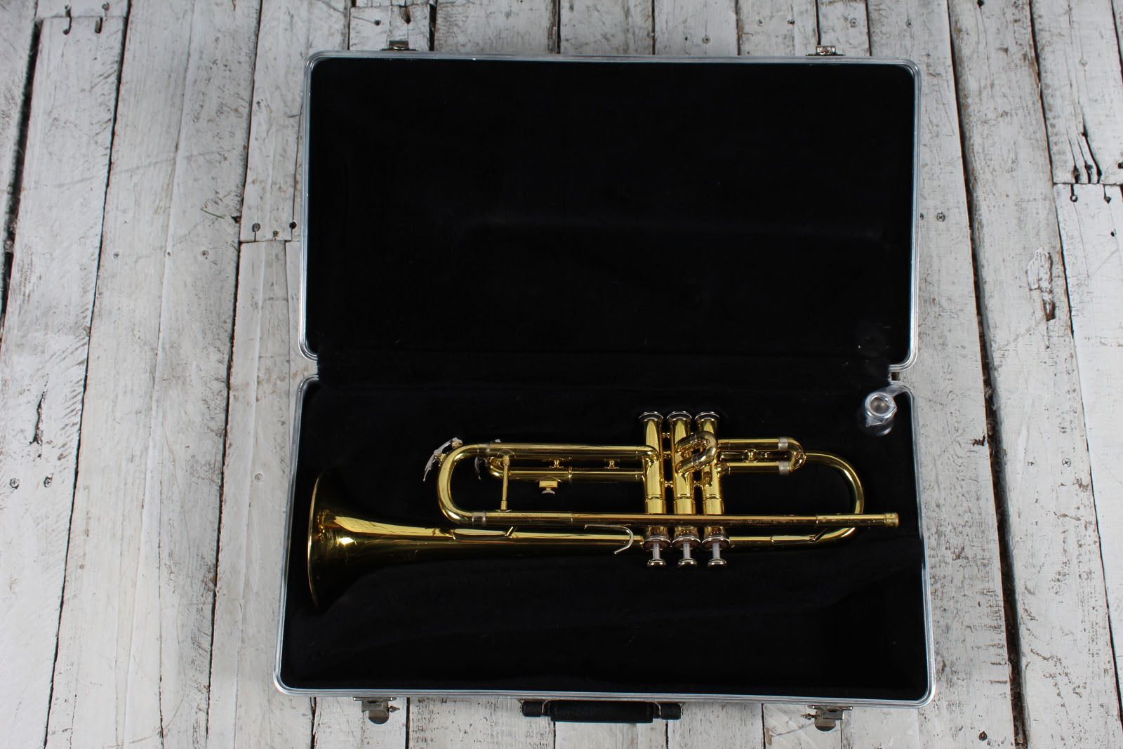 Conn 20B Trumpet Bb Student Trumpet with Hardshell Case
