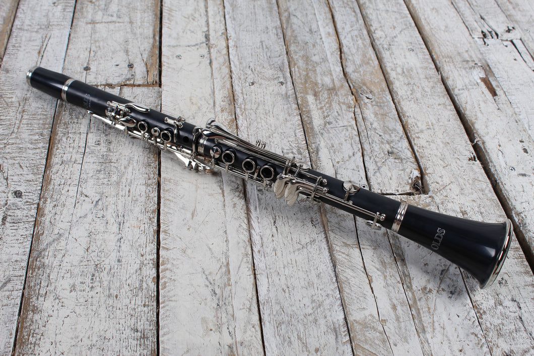 F.E. Olds NCL114PC Clarinet Student Soprano Clarinet with Hardshell Case