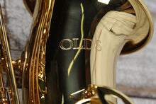 Load image into Gallery viewer, F.E. Olds NAS110PC Saxophone Student Alto Saxophone with Hardshell Case