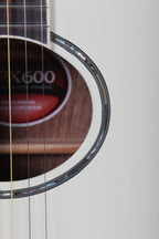 Yamaha APX600 Thinline Cutaway Acoustic Electric Guitar Vintage White Finish