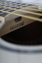 Yamaha APX600 Thinline Cutaway Acoustic Electric Guitar Vintage White Finish