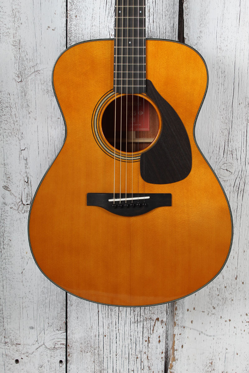 Yamaha FS5 Red Label Concert Body Acoustic Guitar Natural with Hardshell Case