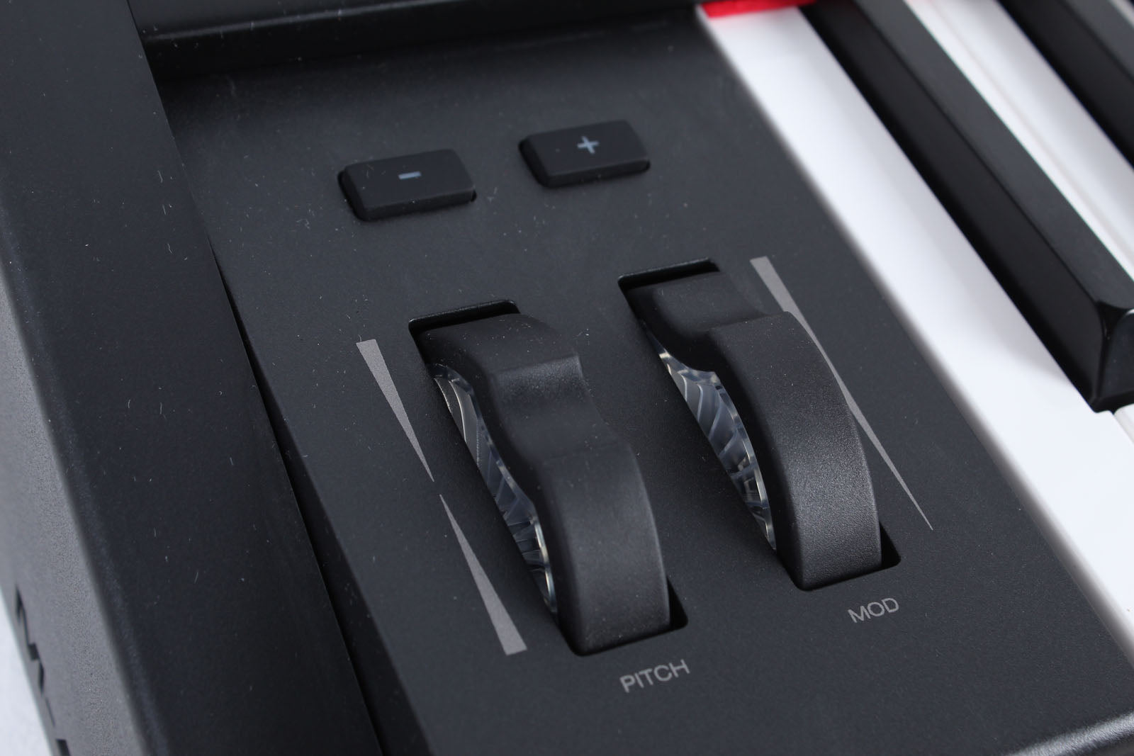 M-Audio Hammer 88 Keyboard Controller 88 Key USB / MIDI Keyboard Controller