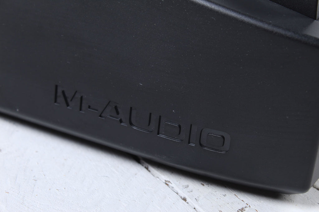 M-Audio Hammer 88 Keyboard Controller 88 Key USB / MIDI Keyboard Controller