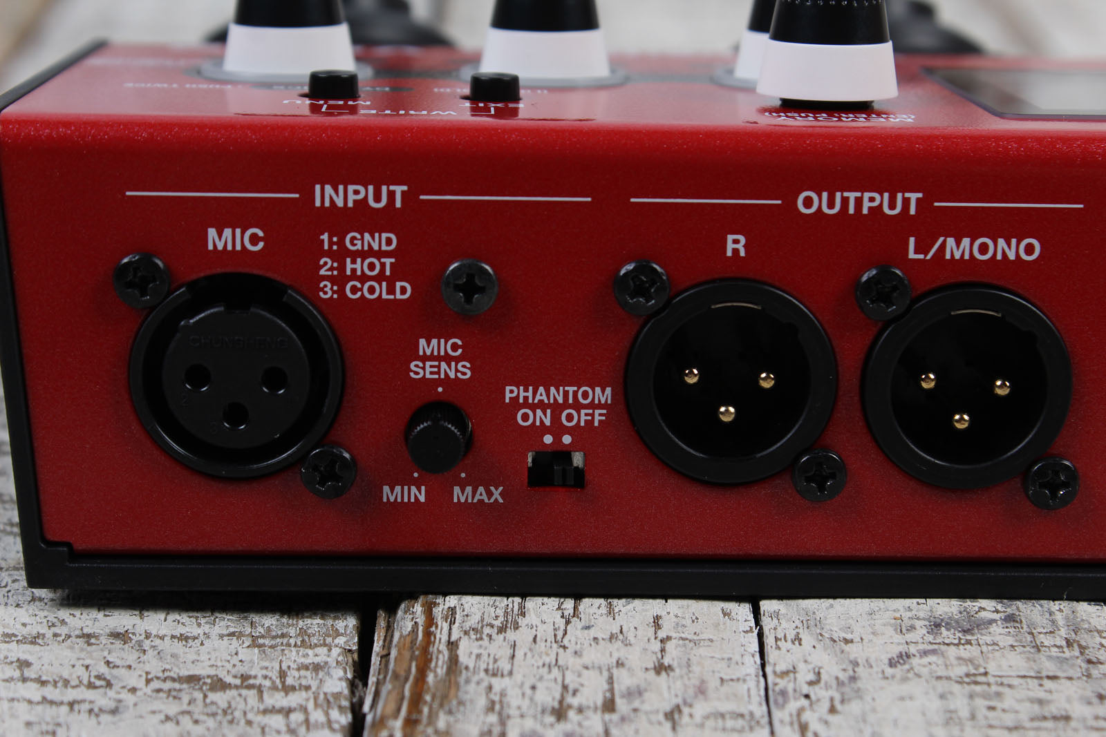 Boss VE-22 Vocal Performer Effects Processor Vocal Effects and Looper Pedal