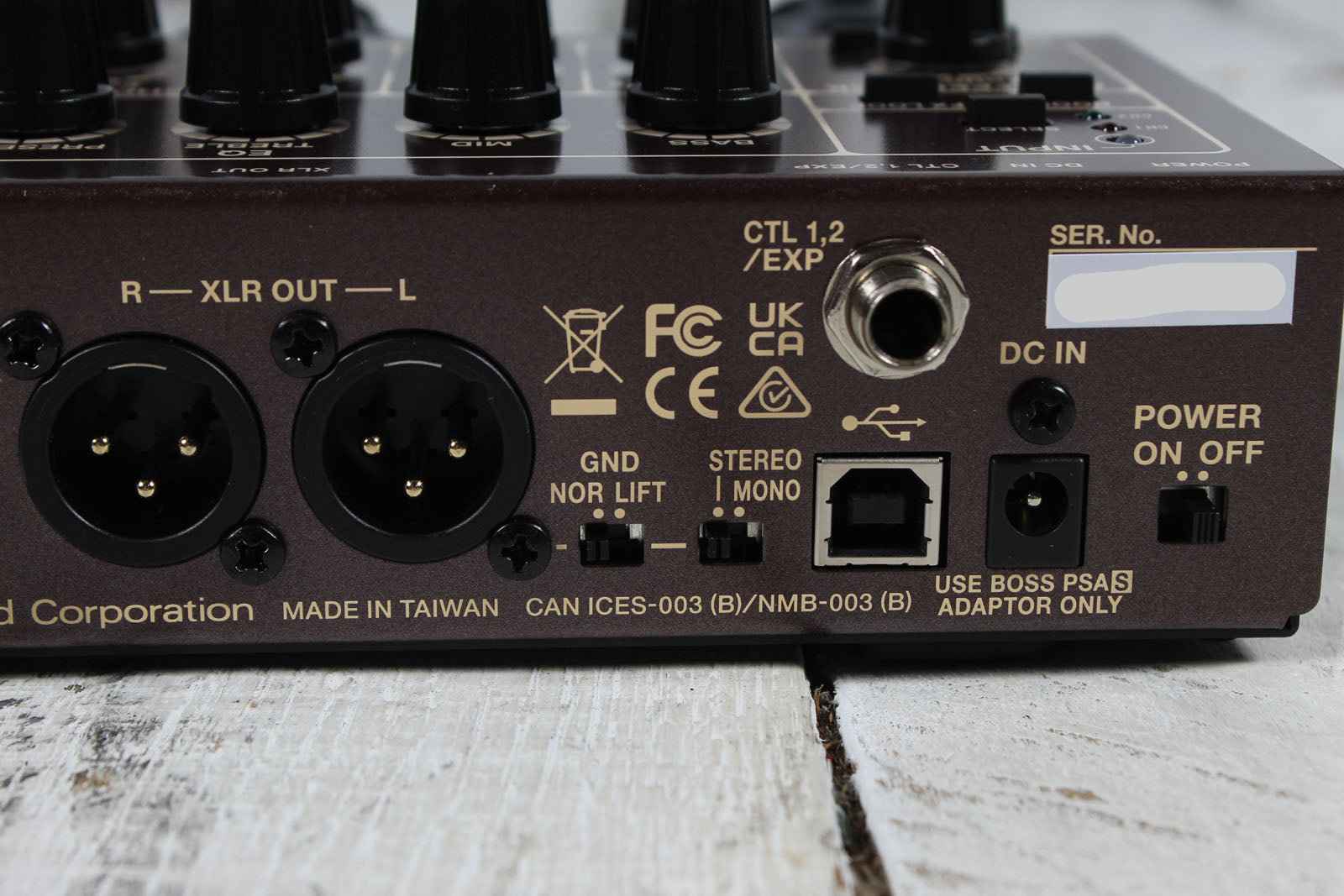 Boss AD-10 2 Acoustic Preamp 2 Channel Acoustic Guitar Preamp / DI Effects Pedal