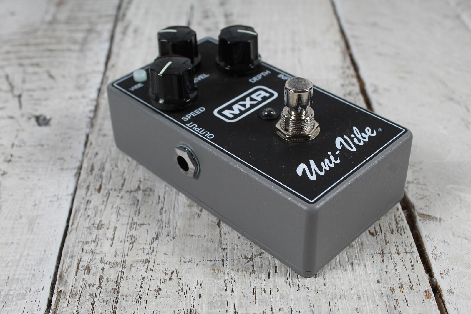 MXR M68 Uni-Vibe Chorus/Vibrato Pedal Electric Guitar Effects Pedal