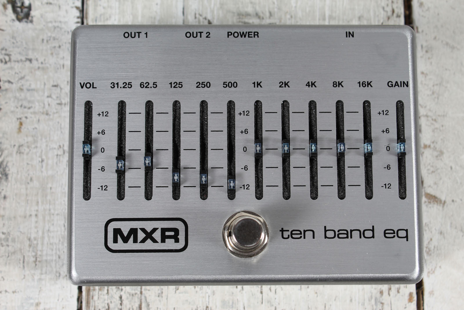 MXR M108S Ten Band EQ Electric Guitar Equalizer Effects Pedal