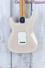Load image into Gallery viewer, Fender Player II Series Player II Stratocaster Electric Guitar White Blonde