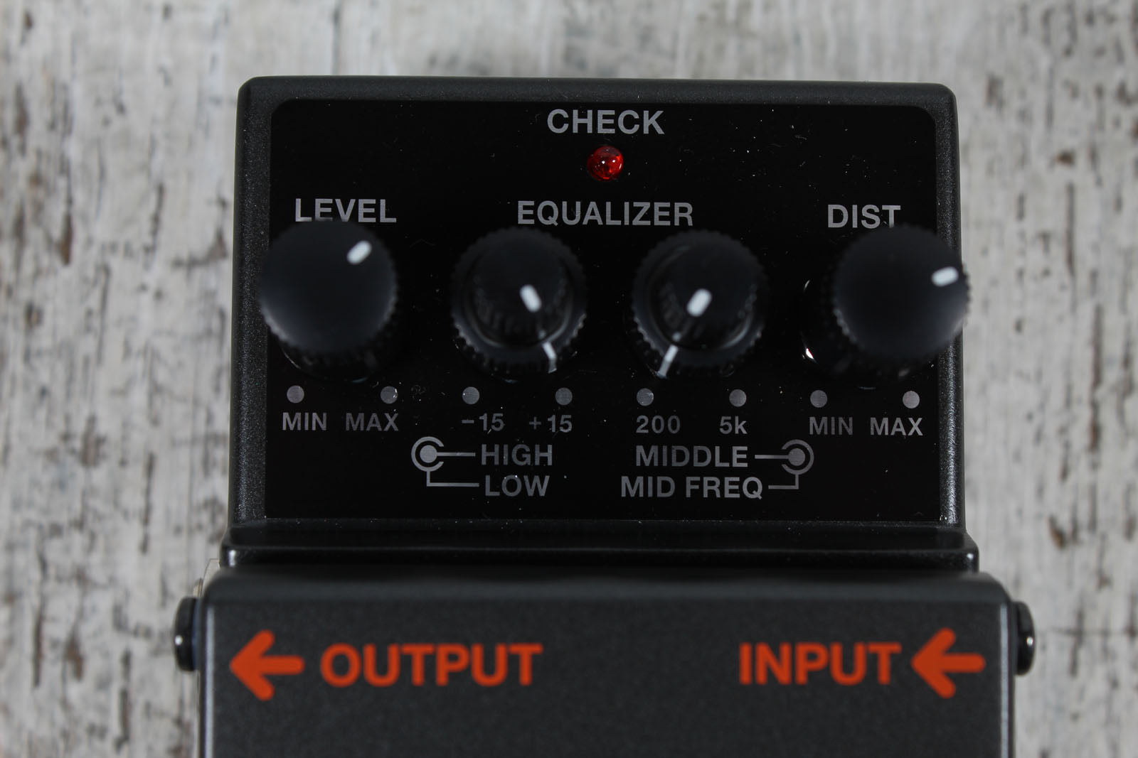 Boss MT-2 Metal Zone Distortion Pedal Electric Guitar Distortion Effects Pedal