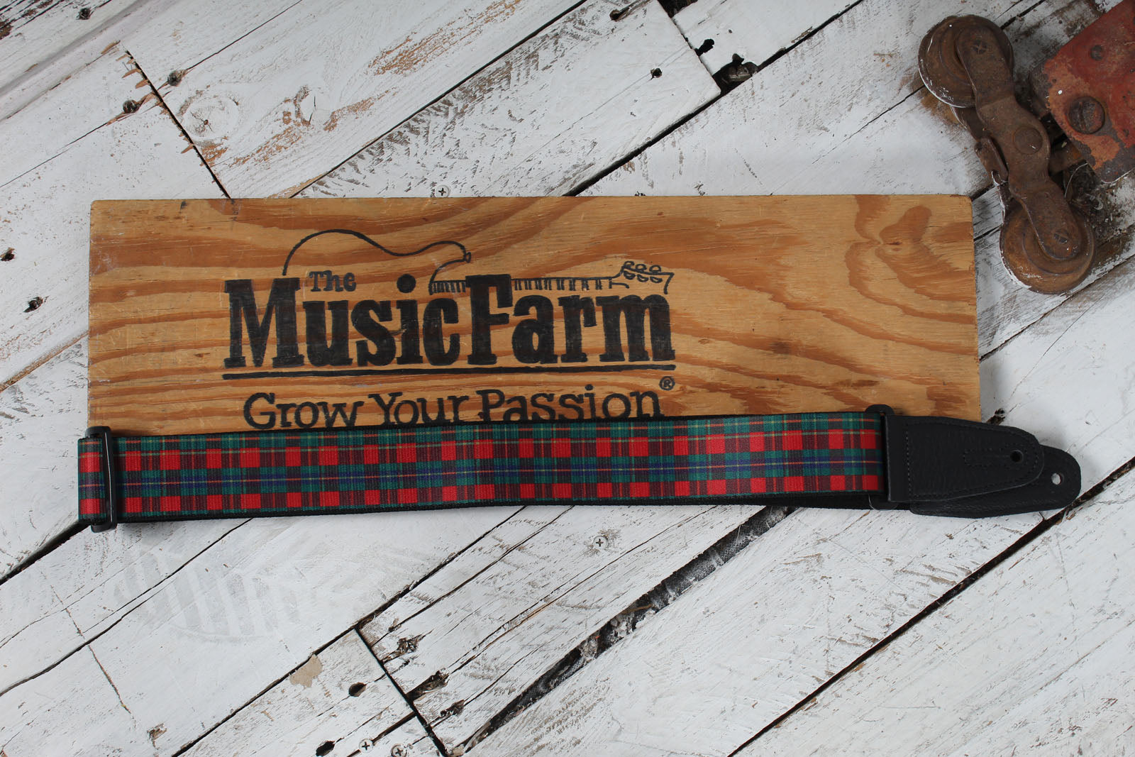 Levy's Leathers MP2HDY-001 Christmas Series 2 Inch Wide Polyester Guitar Strap Plaid Pattern Secondary image