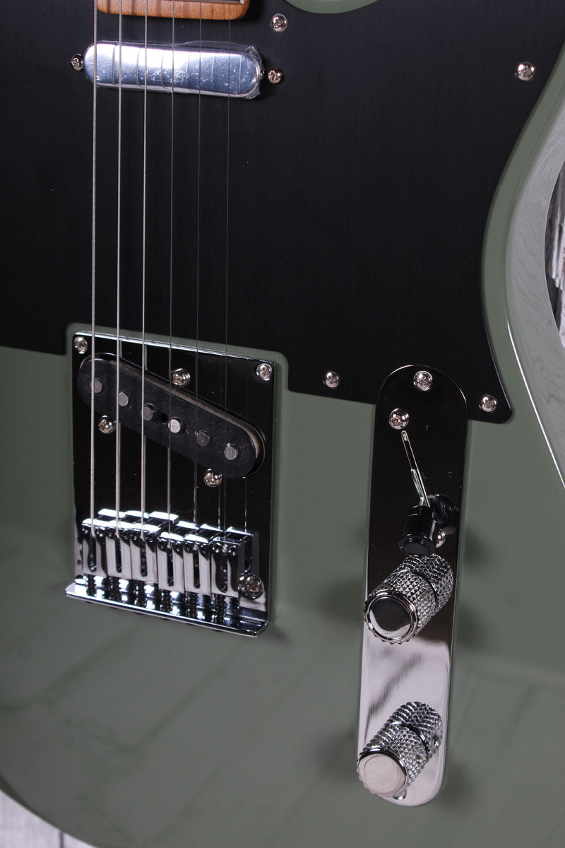 Fender Limited Edition American Ultra II Telecaster Electric Guitar with Case