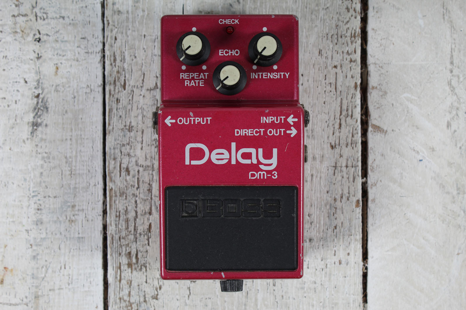 Boss Vintage 1980s DM-3 Delay Pedal Electric Guitar Analog Delay Effects Pedal