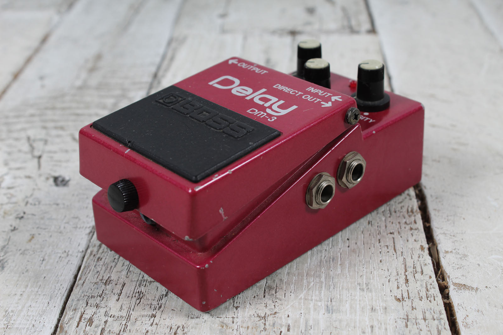 Boss Vintage 1980s DM-3 Delay Pedal Electric Guitar Analog Delay Effects Pedal
