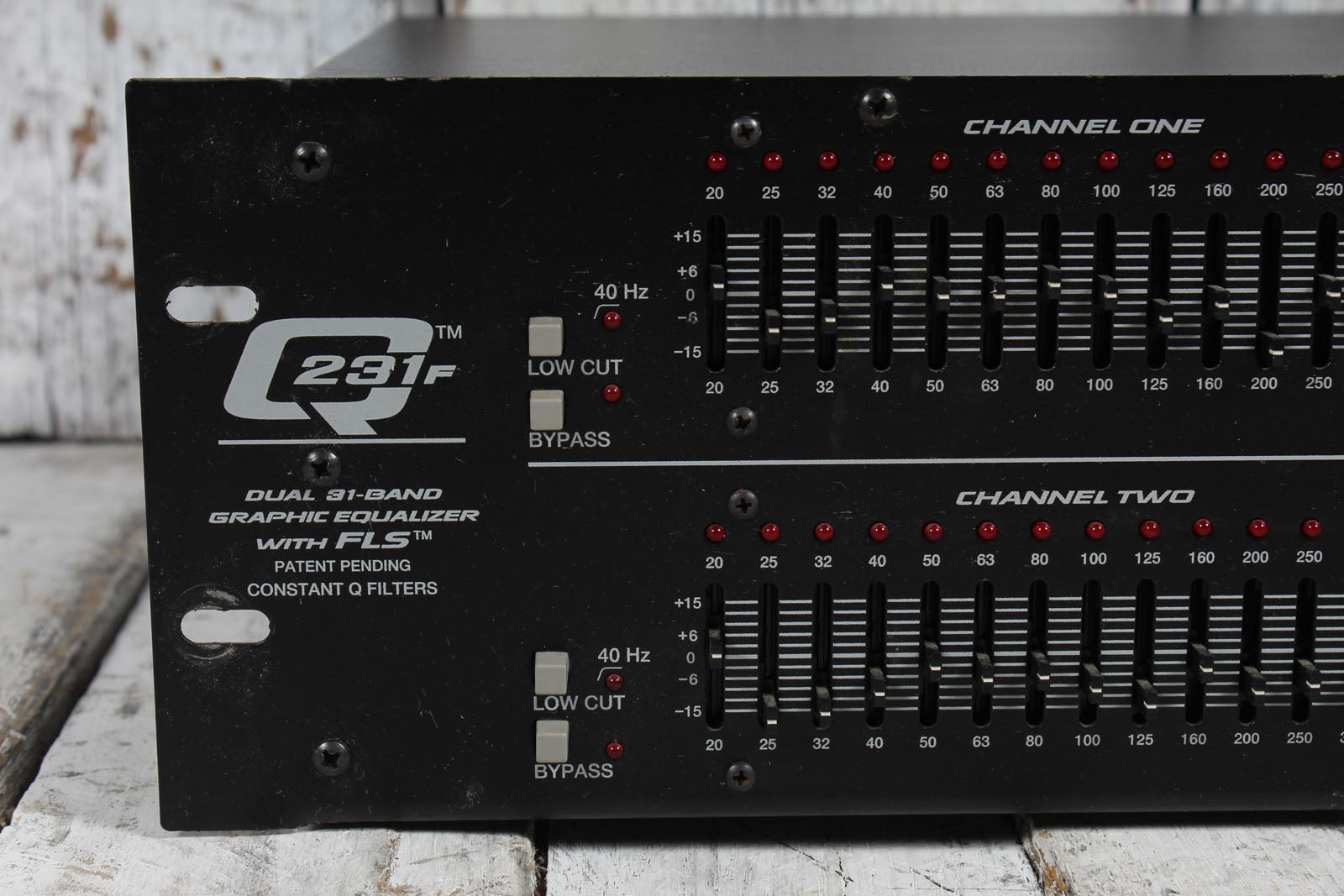 Peavey Q231F Dual 31 Band Graphic Equalizer Rack Mount EQ