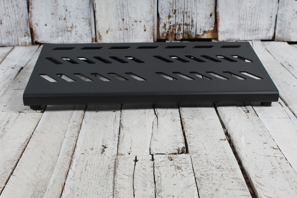 Gator GPB BAK 1 Large Aluminum Guitar Effects Pedal Board with Carry Bag Black