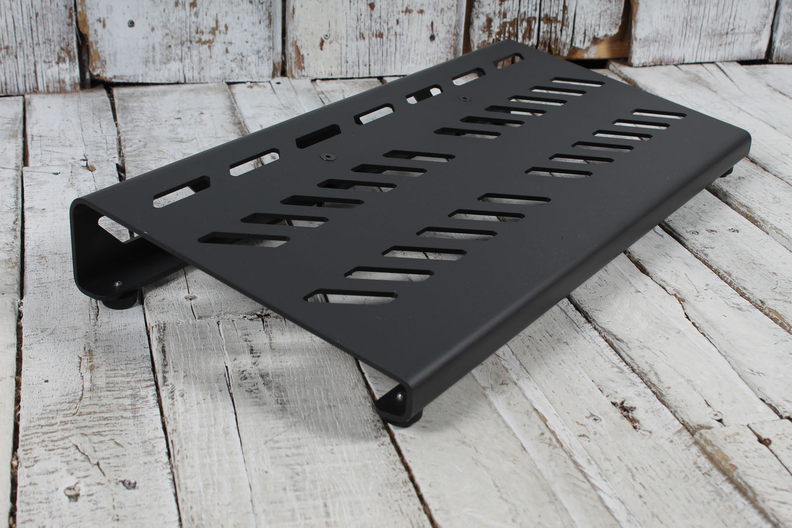 Gator GPB BAK 1 Large Aluminum Guitar Effects Pedal Board with Carry Bag Black