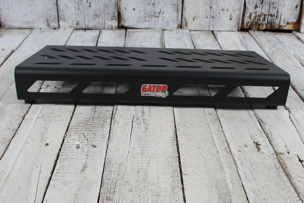 Gator GPB BAK 1 Large Aluminum Guitar Effects Pedal Board with Carry Bag Black