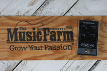 Load image into Gallery viewer, TC Electronic Fangs Distortion Pedal Electric Guitar Distortion Effects Pedal