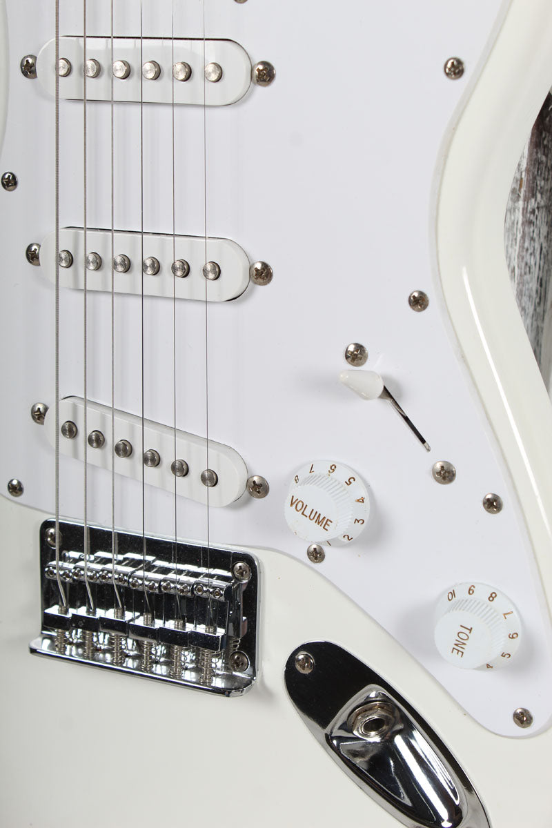 Fender Squier 2017 Mini SSS Stratocaster Electric Guitar Olympic White