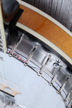 Load image into Gallery viewer, Washburn Americana Series B10 5 String Resonator Back Banjo Gloss Sunburst